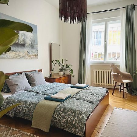 Boho Apartment In Old Town Μπρατισλάβα Εξωτερικό φωτογραφία